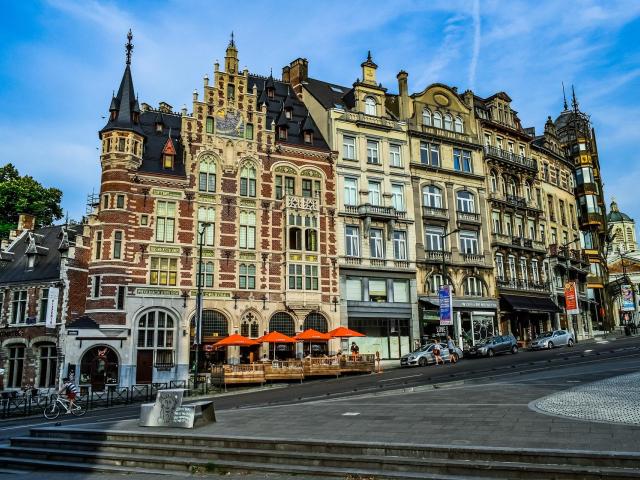 street view of a large building structure in brussels, belgium